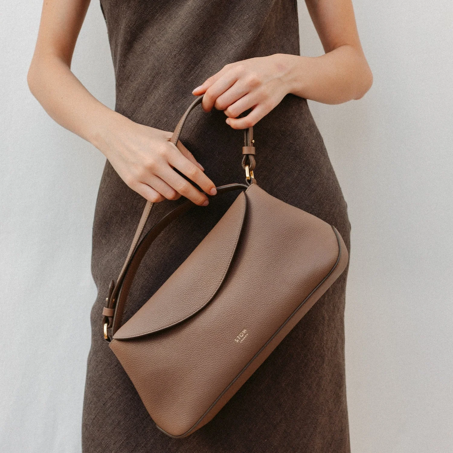 Leather Shoulder Strap for East West - Image 4